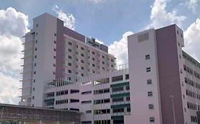 Serapi Verdure Hotel